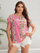 Load image into Gallery viewer, Plus Size Printed Round Neck Blouse
