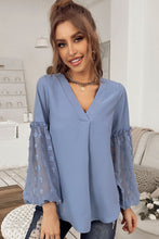 Load image into Gallery viewer, Swiss Dot Balloon Sleeve V-Neck Blouse
