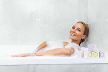 Load image into Gallery viewer, Shower Steamers Gift Set - 5 Big Fizzies, Cheer Up Package
