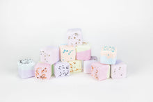 Load image into Gallery viewer, Shower Steamers Gift Set - 5 Big Fizzies, Cheer Up Package
